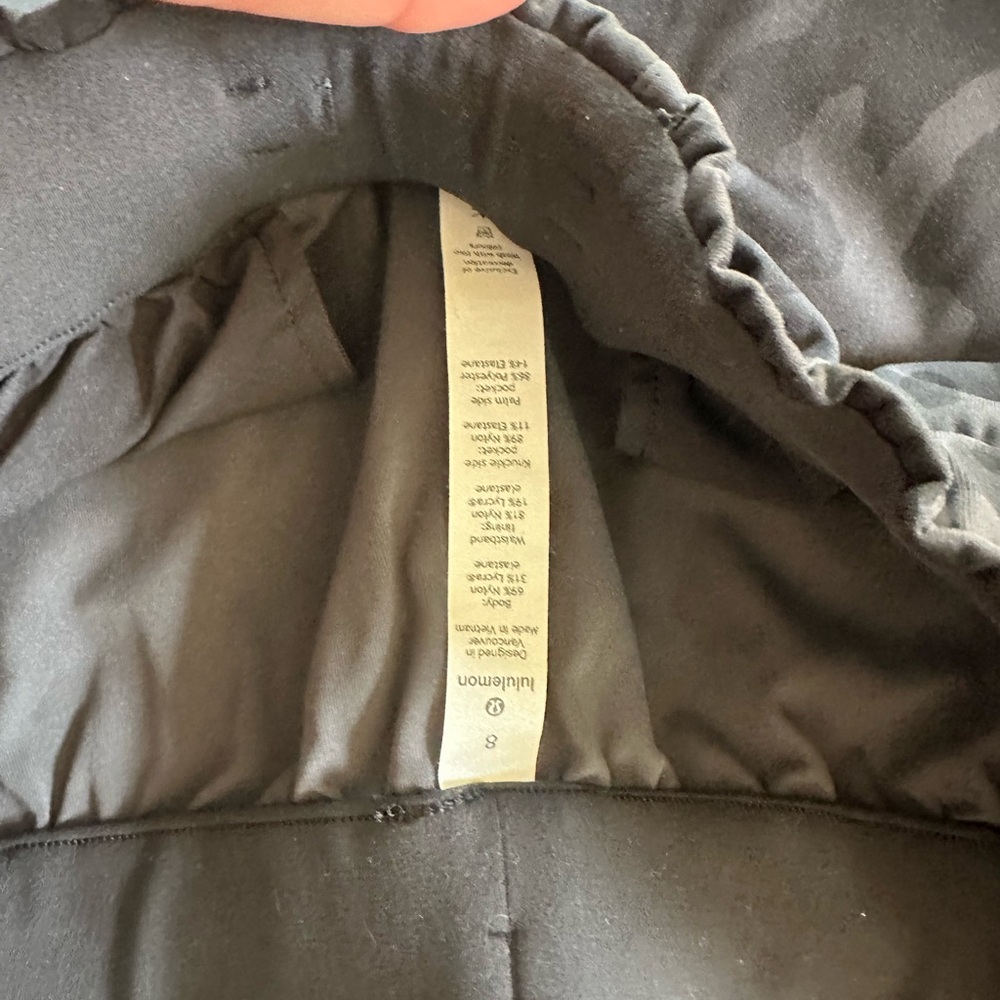 Lululemon Black Camouflage Pants - Picture 4 of 4